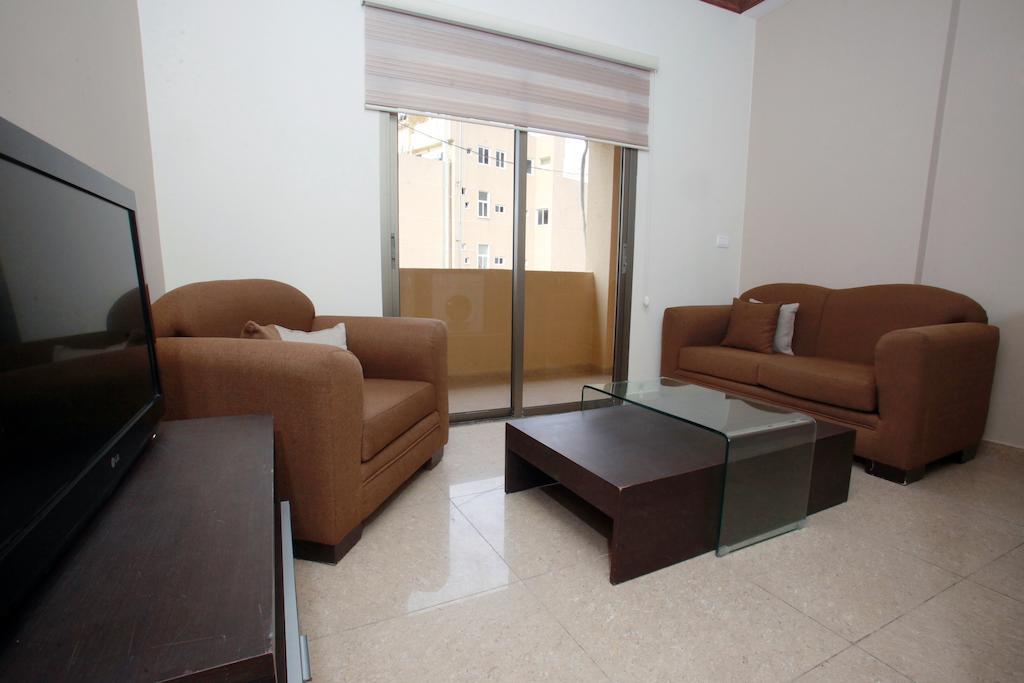 Silver Apartments Бейрут Екстериор снимка