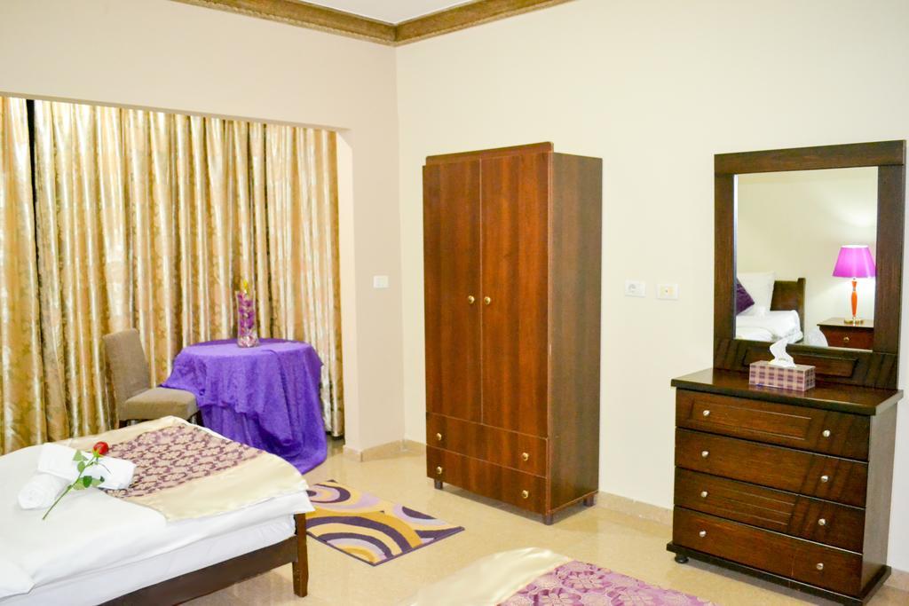 Silver Apartments Бейрут Екстериор снимка
