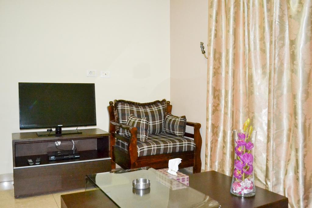 Silver Apartments Бейрут Екстериор снимка