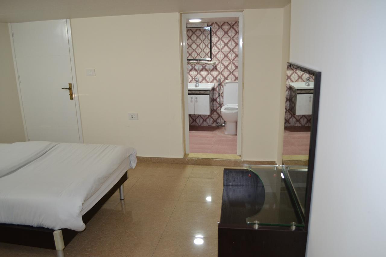 Silver Apartments Бейрут Екстериор снимка