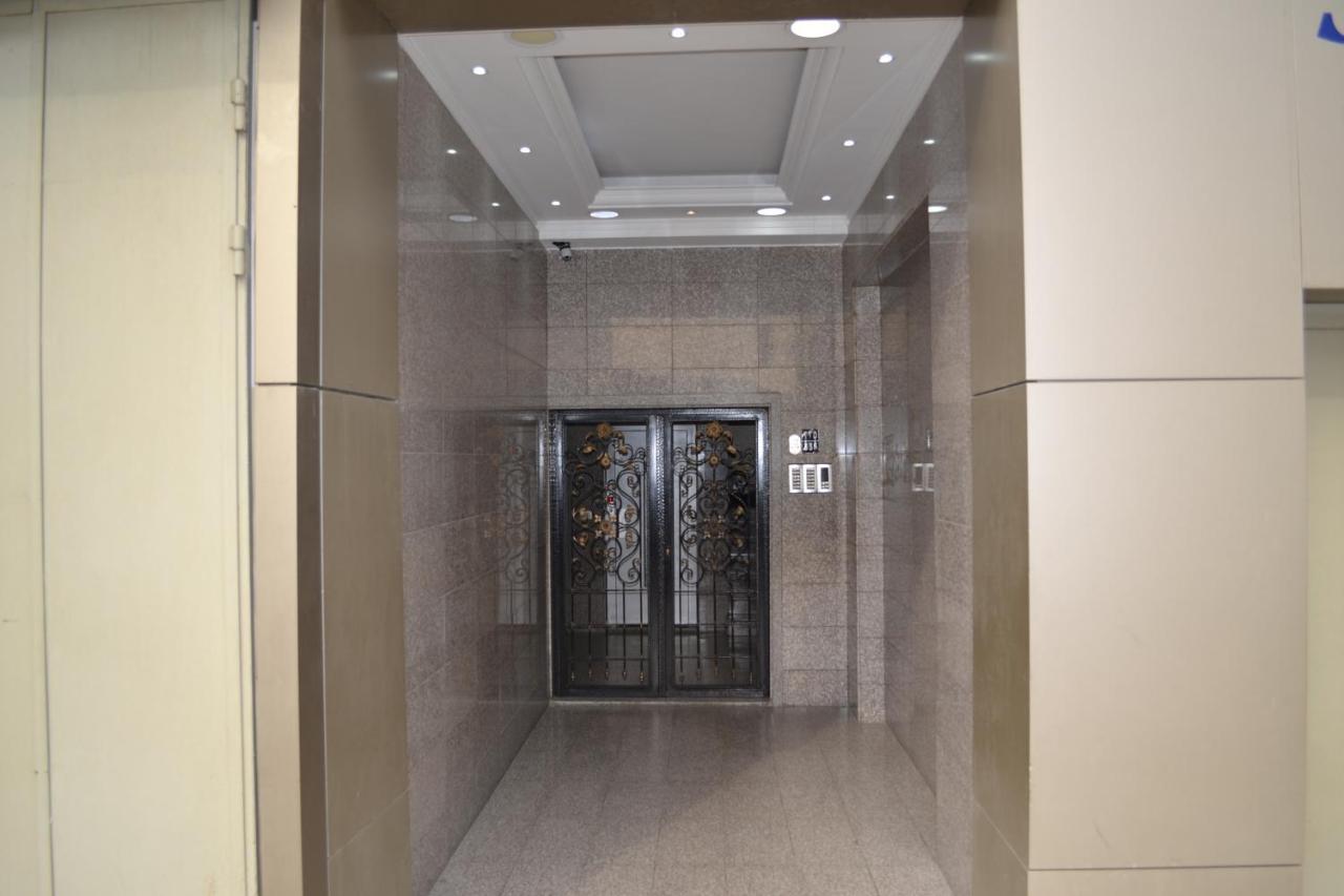 Silver Apartments Бейрут Екстериор снимка