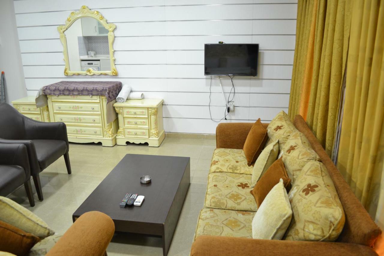 Silver Apartments Бейрут Екстериор снимка