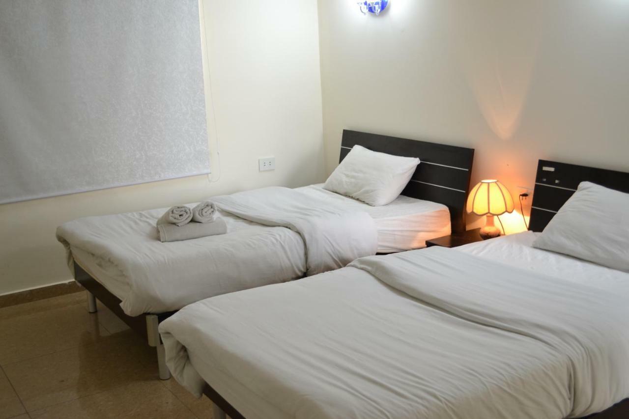Silver Apartments Бейрут Екстериор снимка